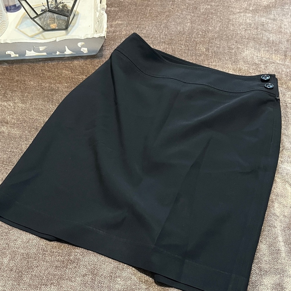 Ann Taylor Black Button-Detail Pencil Skirt - Size 6